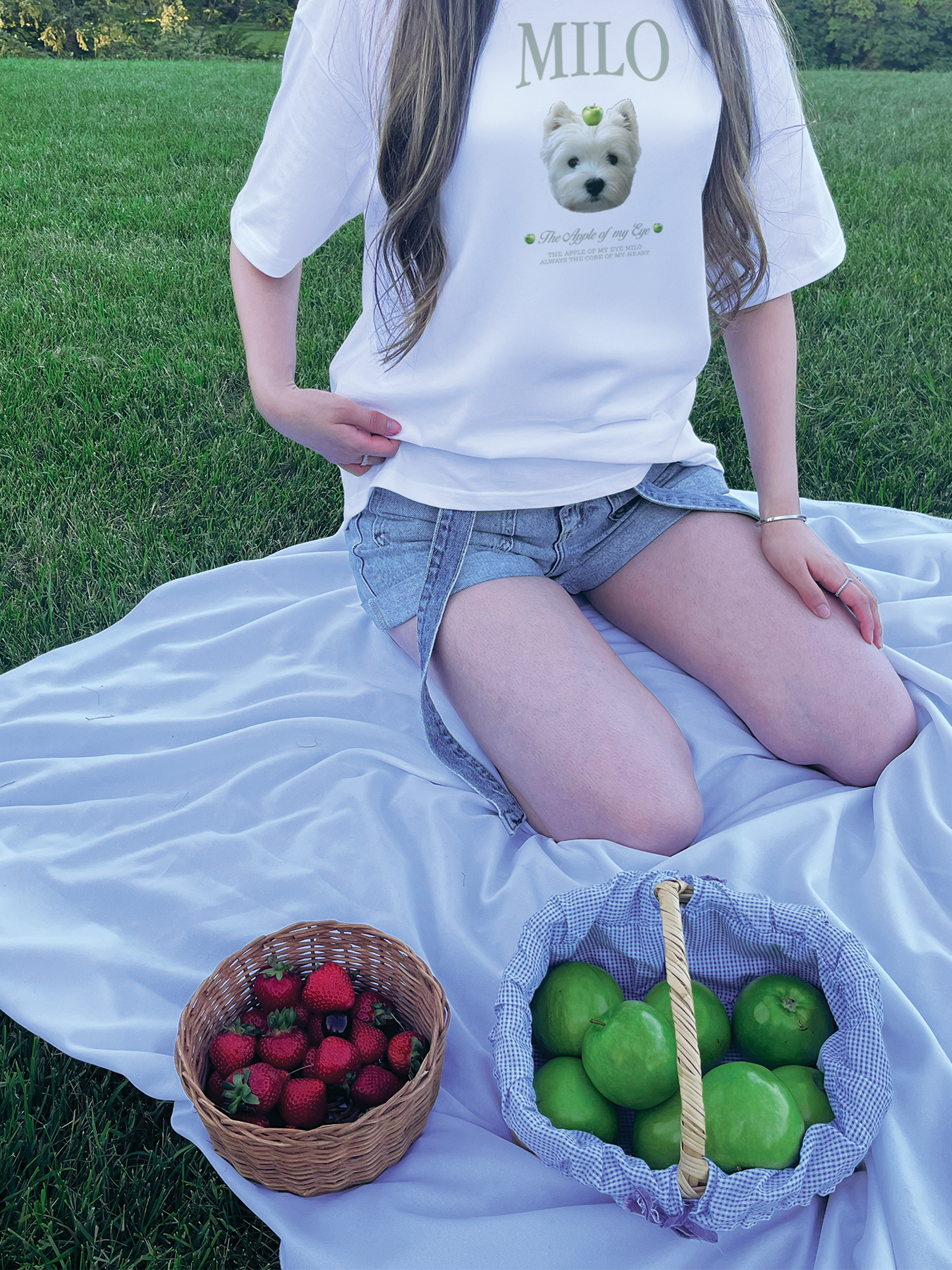 Apple Tee